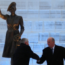 The Parliament's gift for The King was astatue of his mother, Crown Princess Märtha. The statue is placed in the Palace Park, and King Harald unveiled it on his birthday(Photo: Liv Osmundsen, The Royal Court).